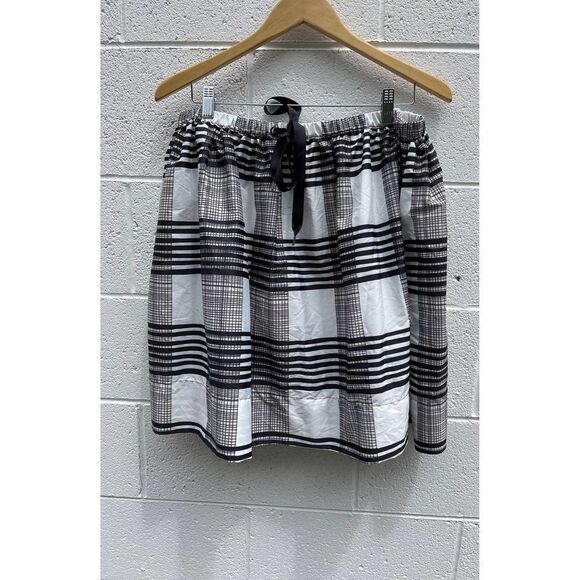 Joe Fresh Women’s Plaid Satin Flare Skirt Elastic Waist Black White size XLARGE - Picture 1 of 8